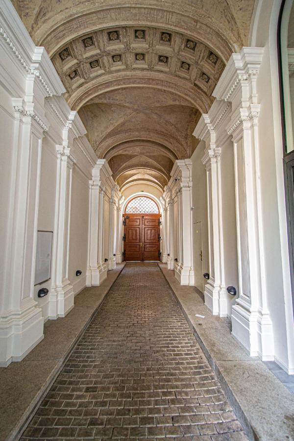 Apartamento Main Train Station Close To The The Main Square!